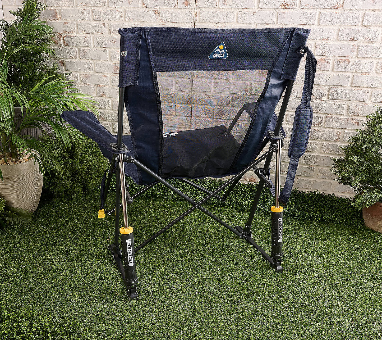 Portable Rocking Chair With Pocket